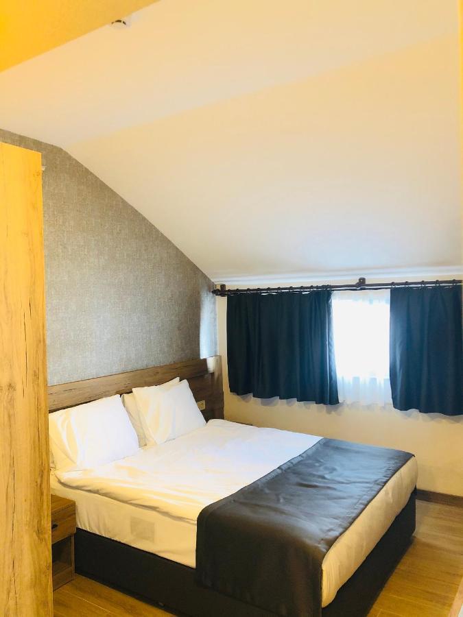Hotel de apartamente Golden World *