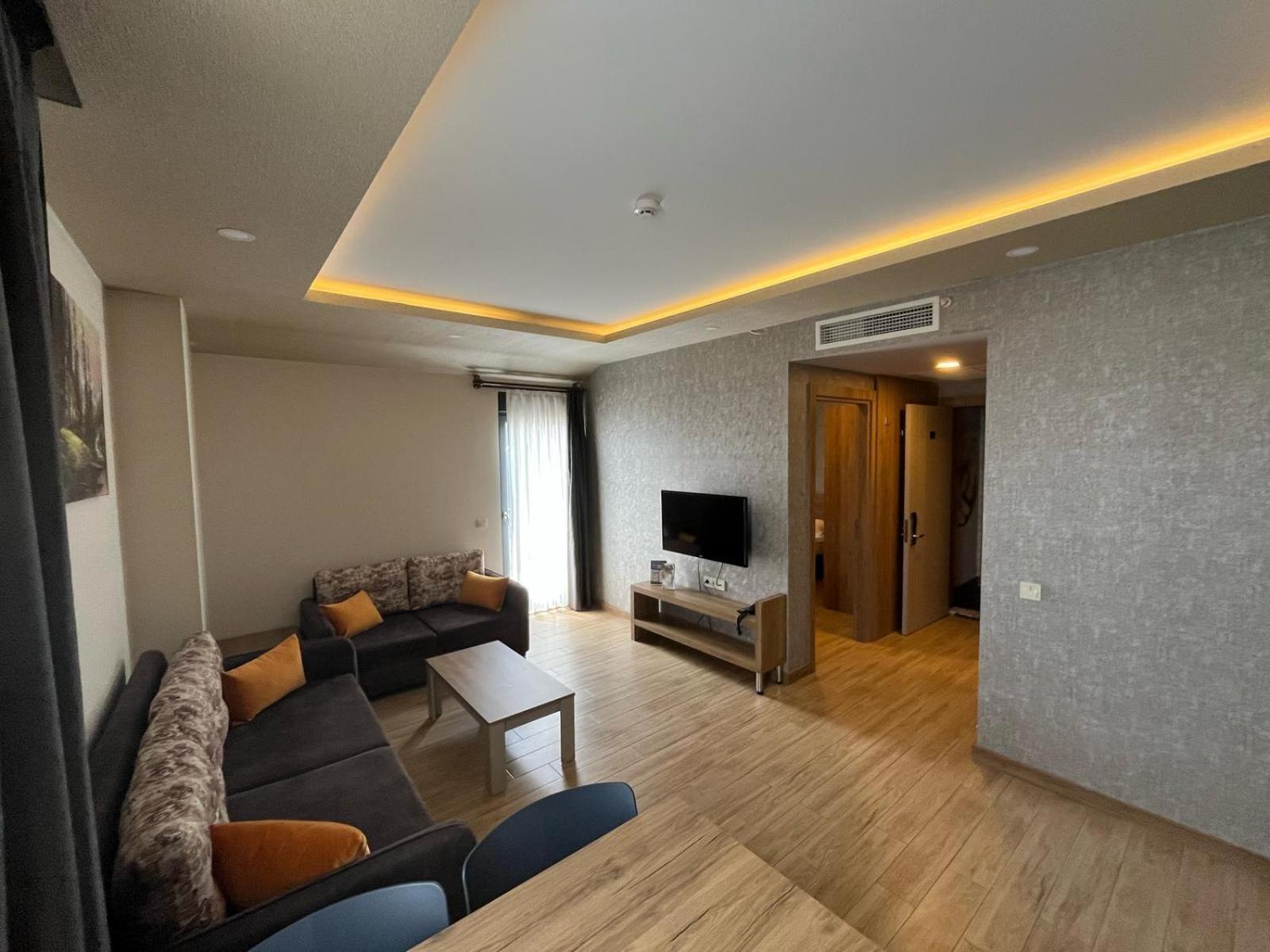 Golden World Hotel apartamentowy Antalya