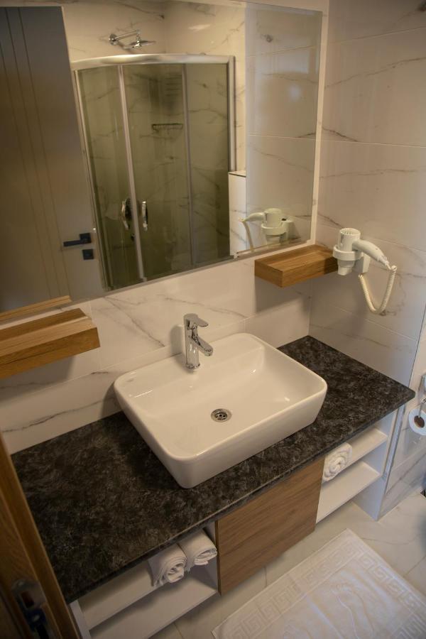 Hotel apartamentowy Golden World *
